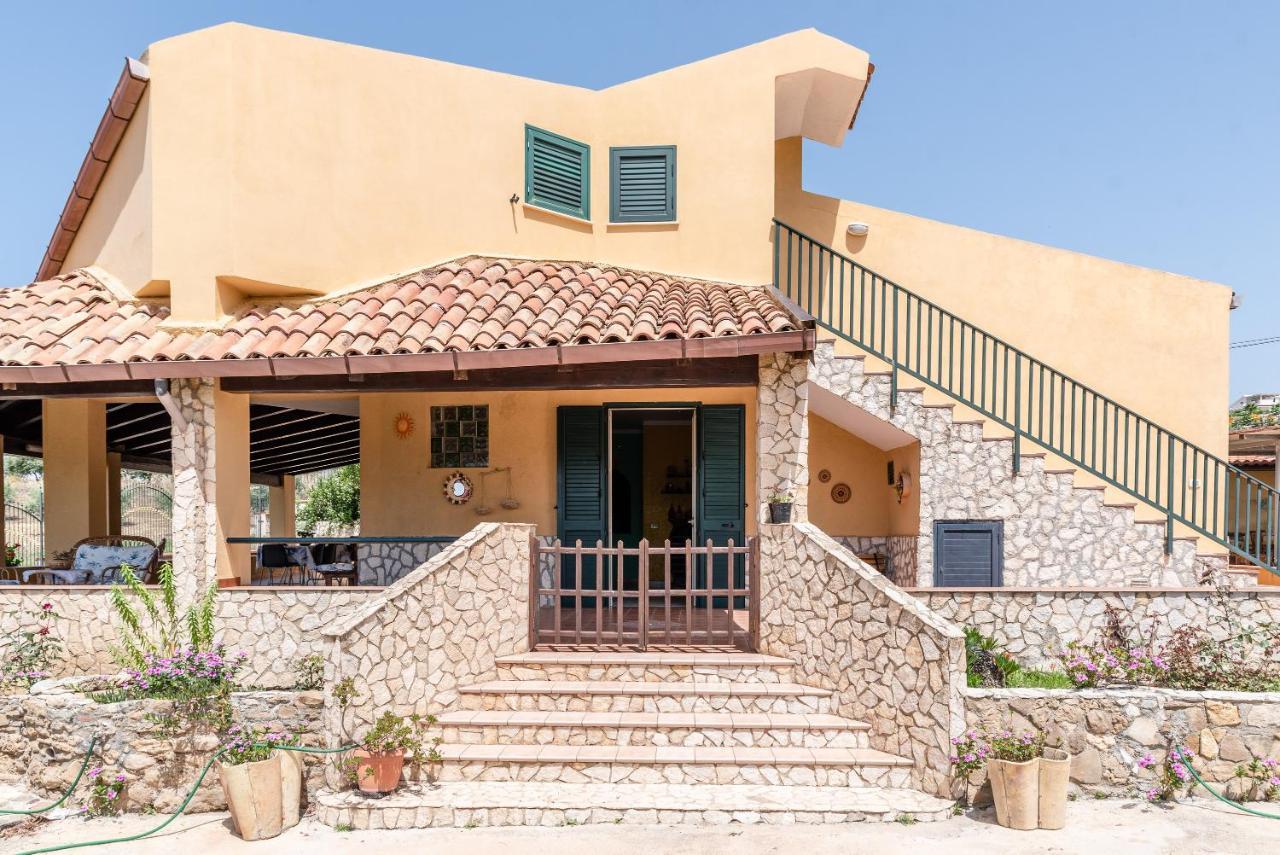 Villa Tre 'S' Montallegro Exterior photo